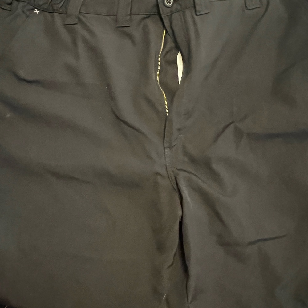 Men’s shorts NWOT